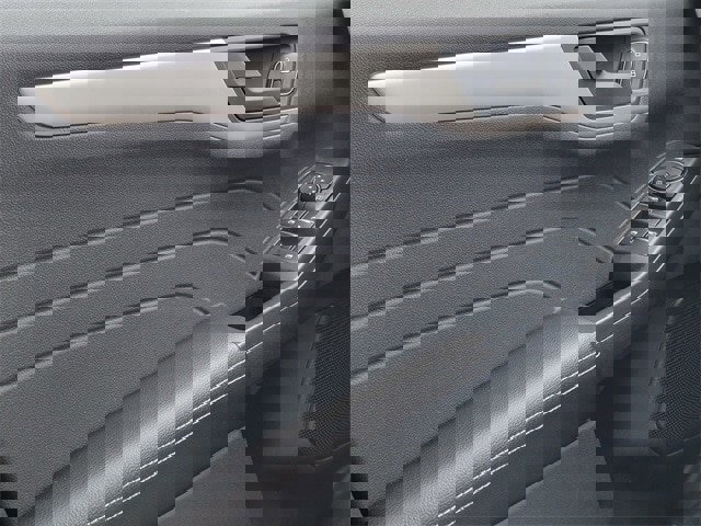 Certified 2022 Ford Escape SE image 37