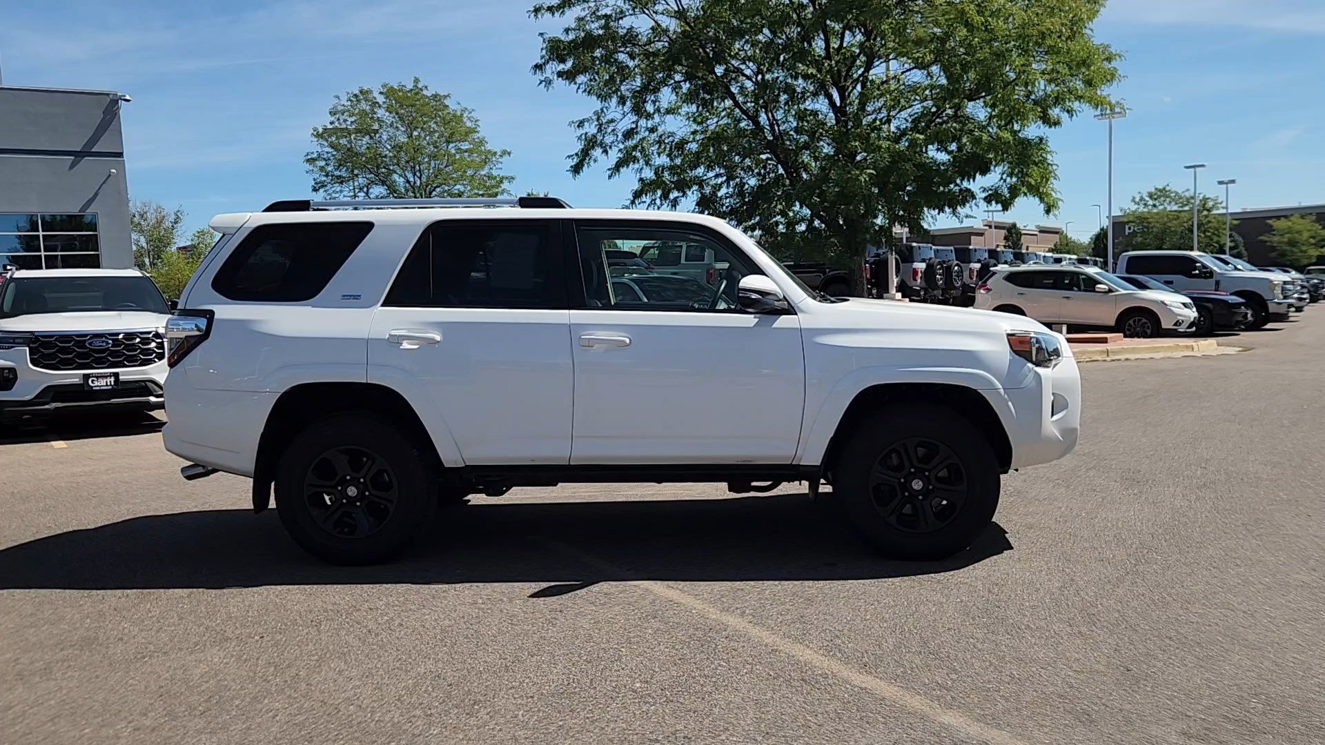 Used 2019 Toyota 4Runner SR5 Premium AWD/4WD image 10