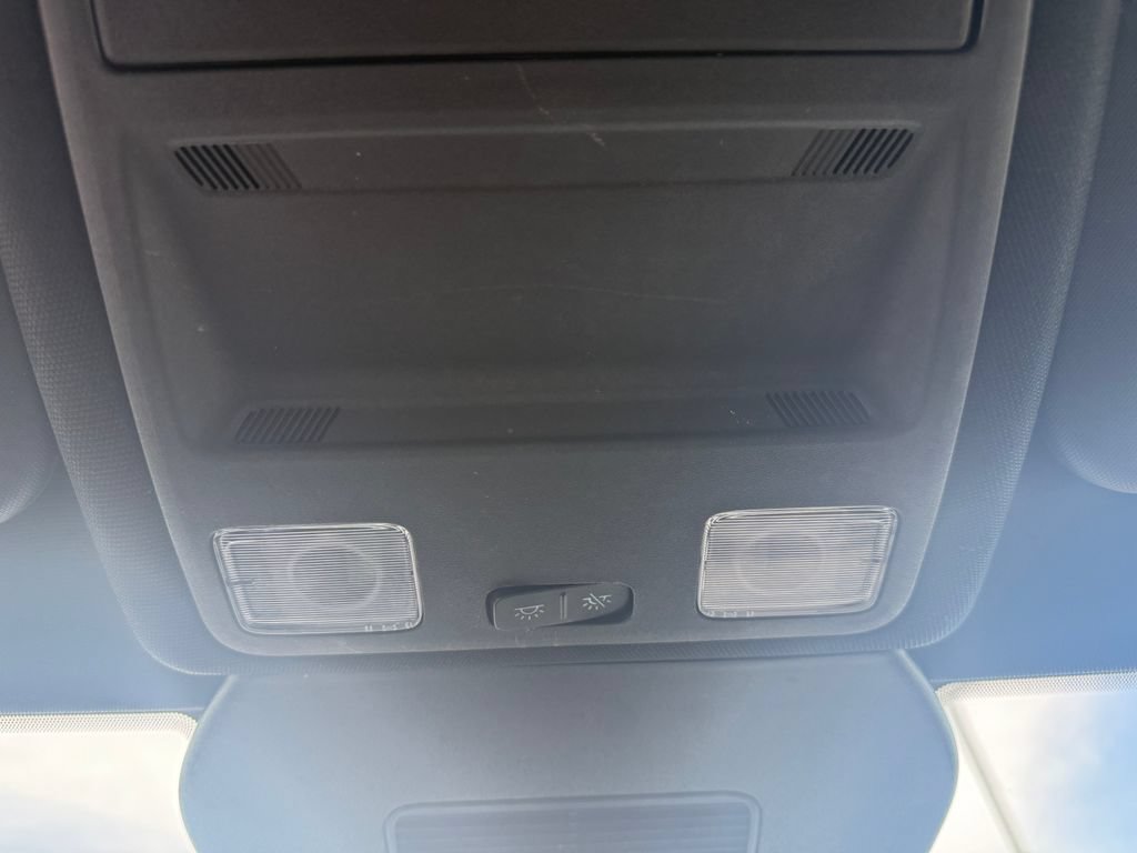 Certified 2025 Ford Escape ST-Line Select AWD/4WD image 30