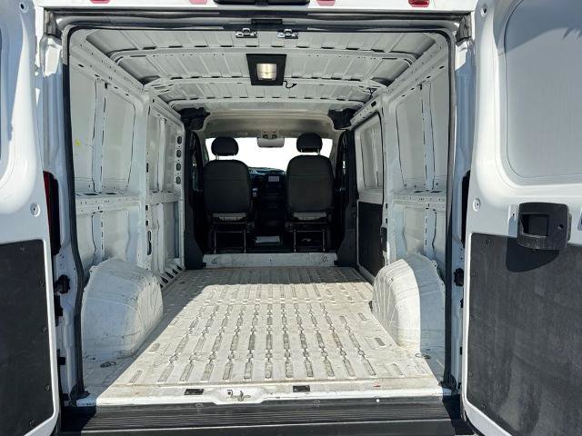 Used 2025 RAM ProMaster 2500 w/ Convenience Group FWD image 11
