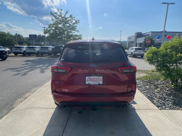 Certified 2023 Ford Escape ST-Line Elite w/ Premium Technology Package AWD/4WD image 7