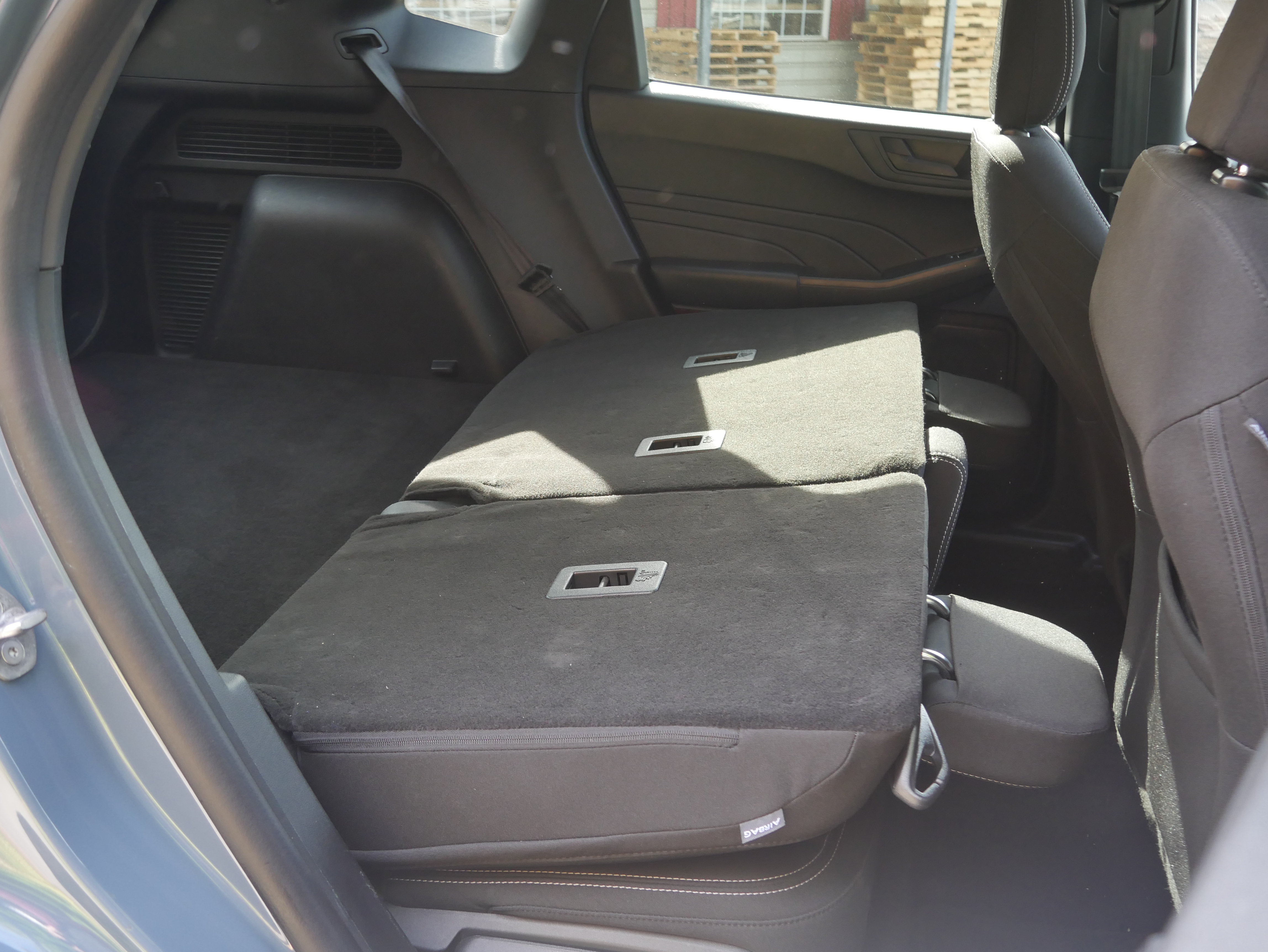 Certified 2025 Ford Escape Active AWD/4WD image 25