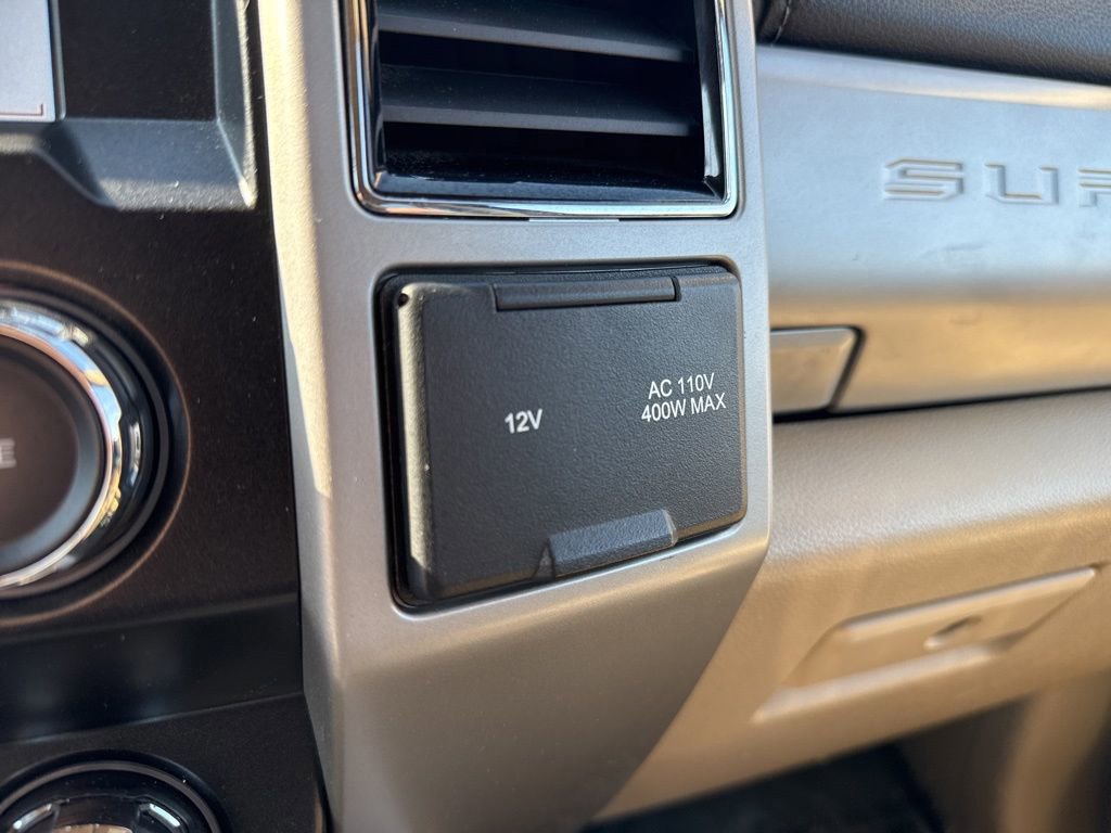 Certified 2020 Ford F350 Lariat w/ Lariat Ultimate Package image 33