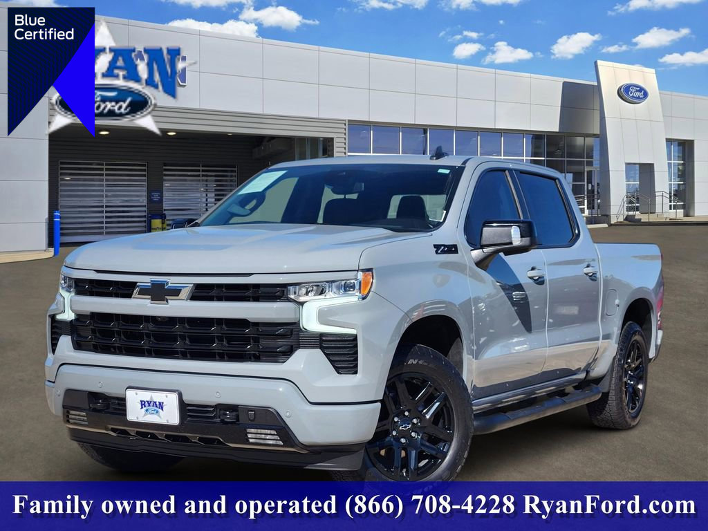 Used 2025 Chevrolet Silverado 1500 RST image 1