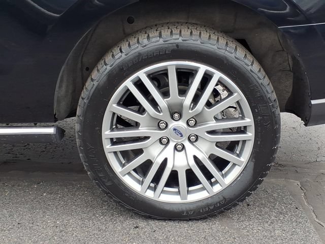 Certified 2022 Ford Expedition Limited AWD/4WD image 8