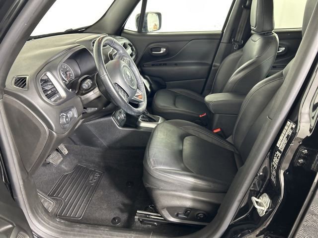 Used 2019 Jeep Renegade Limited w/ Quick Order Package 22P AWD/4WD image 9