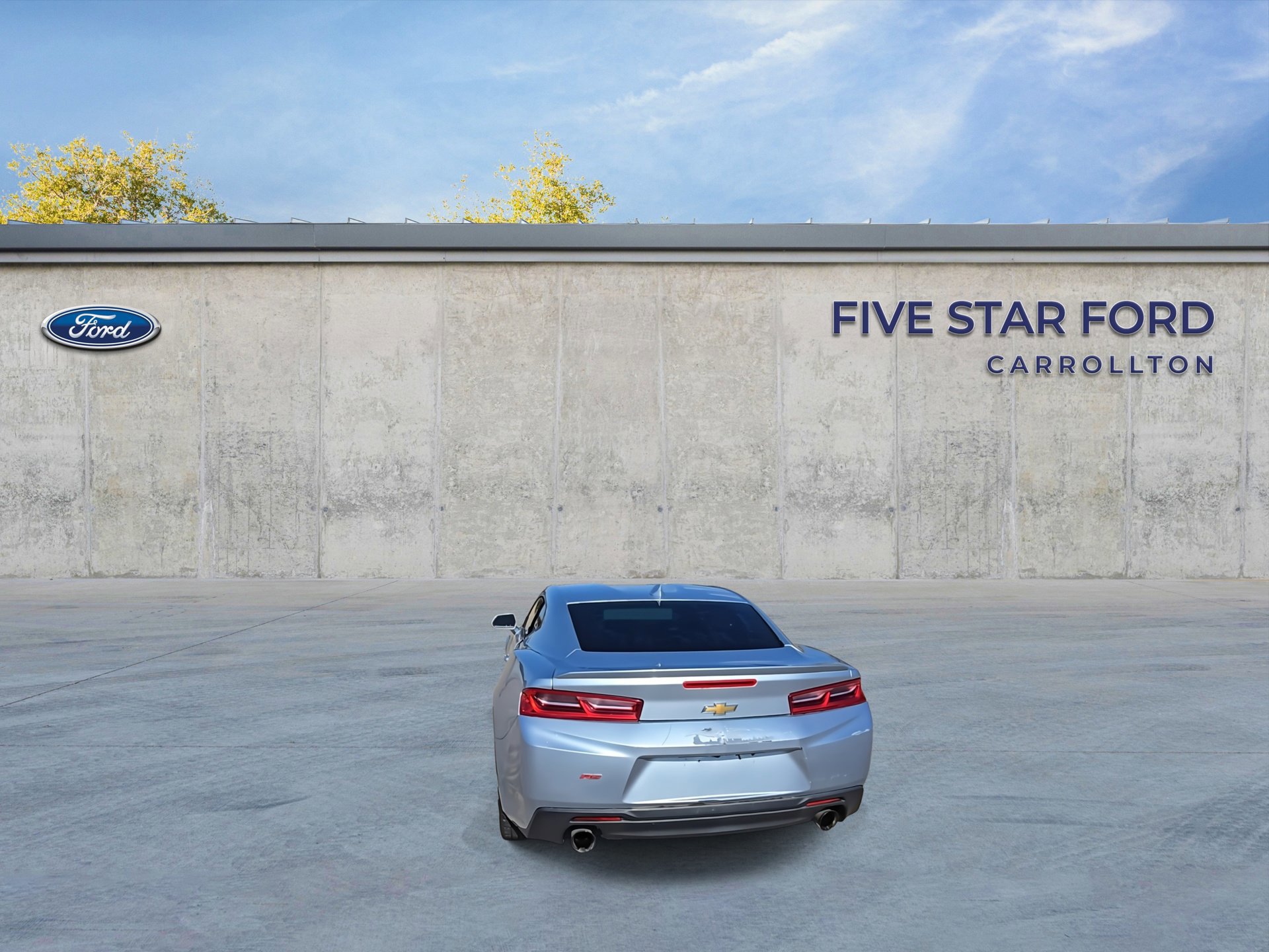 Used 2018 Chevrolet Camaro LT w/ RS Package image 4