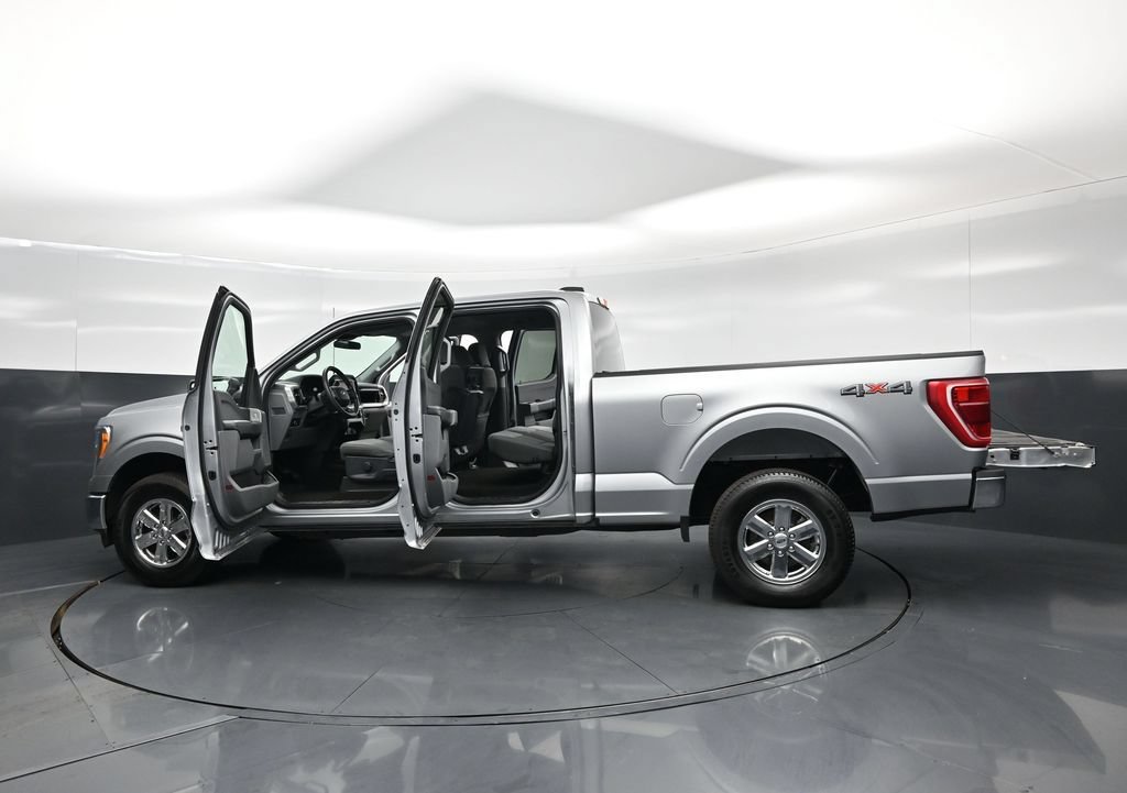 Certified 2022 Ford F150 XLT w/ Trailer Tow Package AWD/4WD image 31