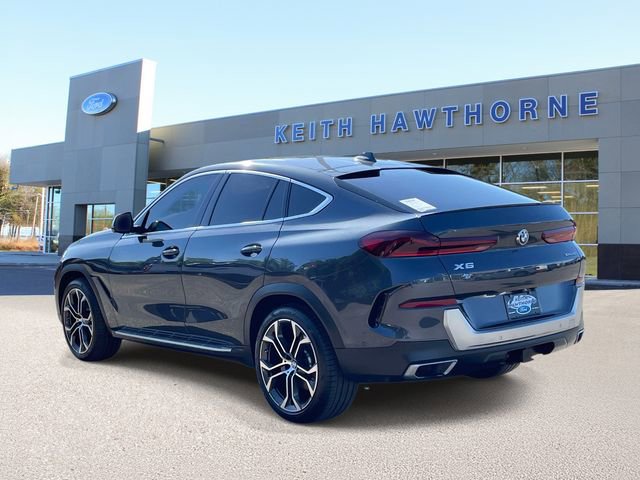Used 2021 BMW X6 xDrive40i w/ Executive Package AWD/4WD image 4