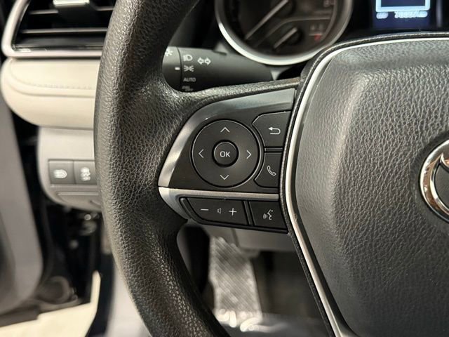Used 2022 Toyota Camry LE w/ Carpet Mat Package (TMS) image 18