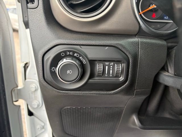 Used 2020 Jeep Wrangler Unlimited Sport AWD/4WD image 28
