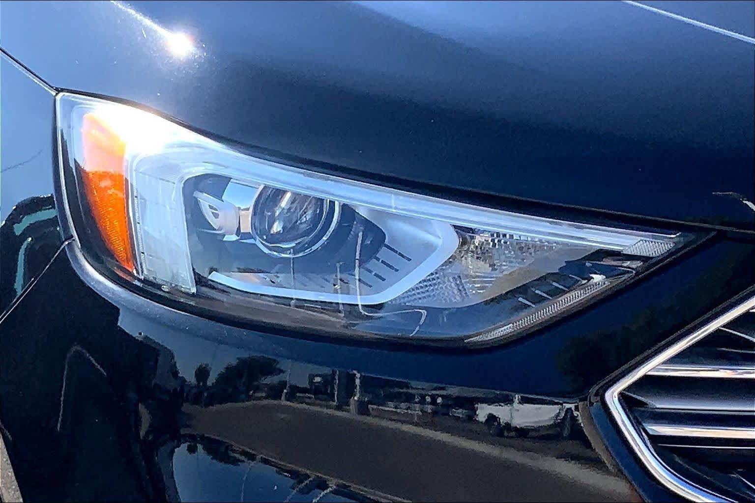 Certified 2022 Ford Edge SEL w/ Convenience Package AWD/4WD image 28