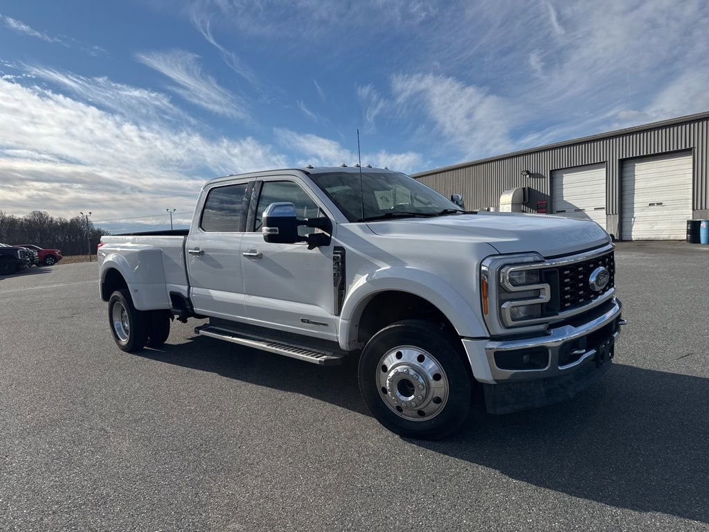Certified 2023 Ford F450 Lariat w/ Chrome Package