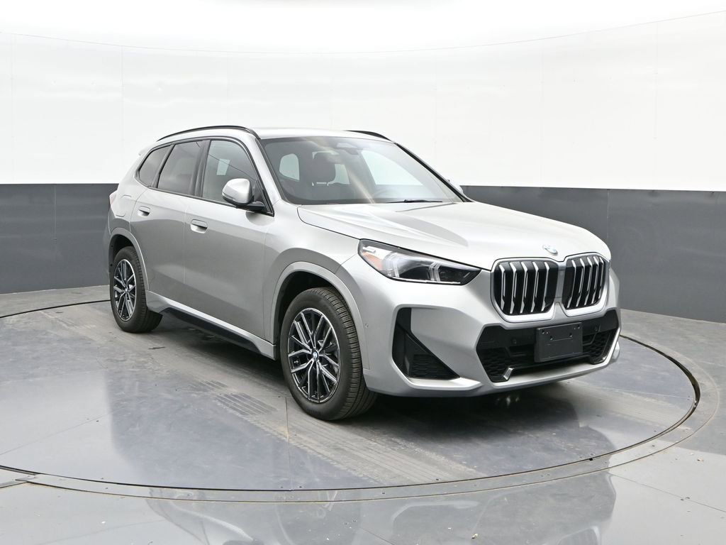 Used 2025 BMW X1 xDrive28i w/ M Sport Package image 22