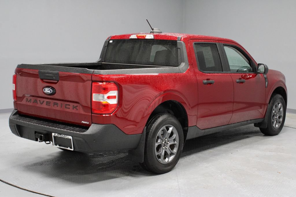 Certified 2025 Ford Maverick XLT w/ 4K Tow Package AWD/4WD image 11