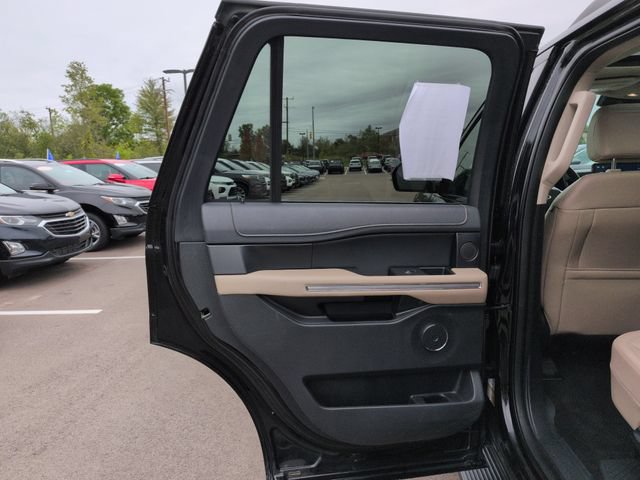 Certified 2024 Ford Expedition Limited AWD/4WD image 27