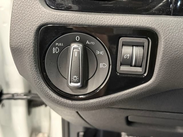 Used 2020 Volkswagen GTI S FWD image 17