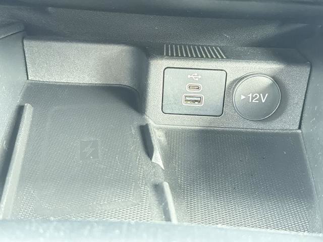 Certified 2024 Ford Escape Platinum AWD/4WD image 31