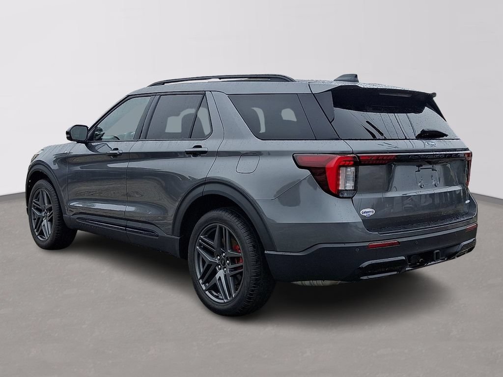 Certified 2026 Ford Explorer ST-Line w/ ST-Line Street Pack AWD/4WD image 4