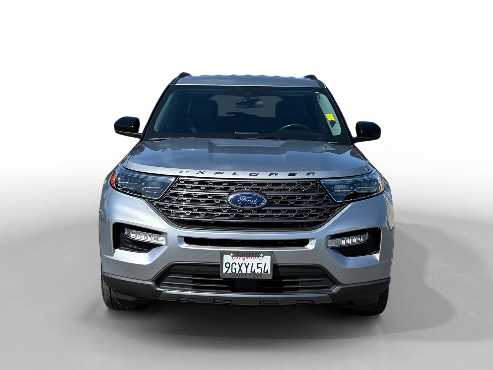Certified 2023 Ford Explorer XLT w/ Equipment Group 202A AWD/4WD image 8