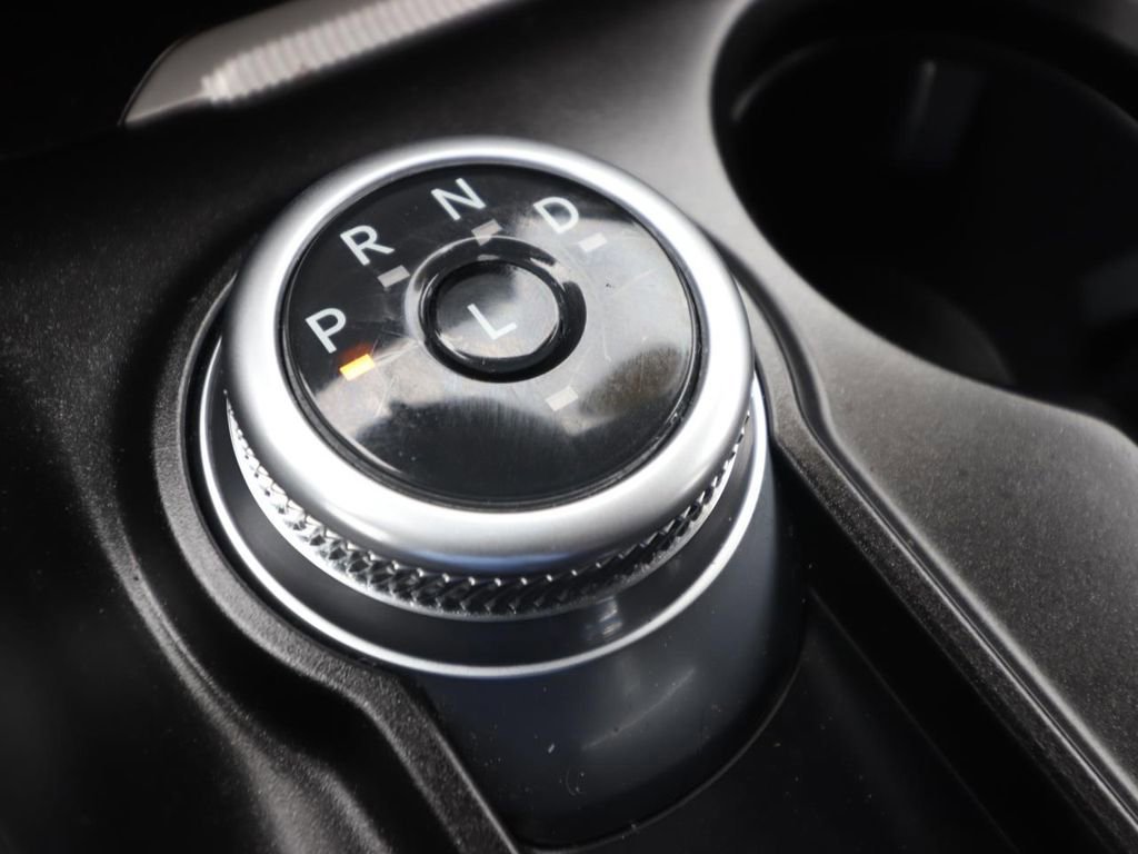 Certified 2025 Ford Explorer ST-Line w/ Premium Package image 22