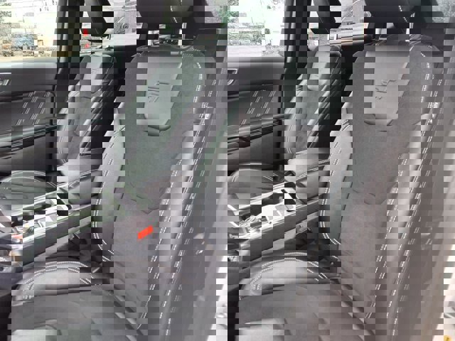 Certified 2023 Ford Edge ST image 3