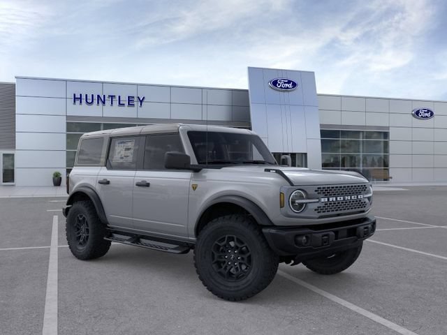 Certified 2026 Ford Bronco Badlands AWD/4WD image 7