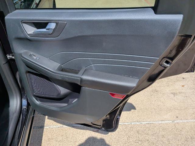 Certified 2026 Ford Escape SE FWD image 19