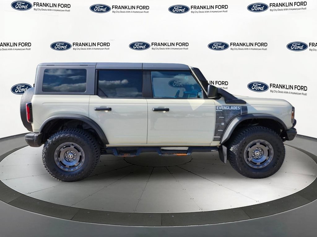 Certified 2022 Ford Bronco Everglades AWD/4WD image 6