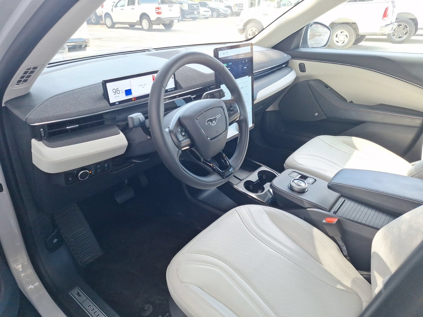 Certified 2023 Ford Mustang Mach-E Premium AWD/4WD image 10
