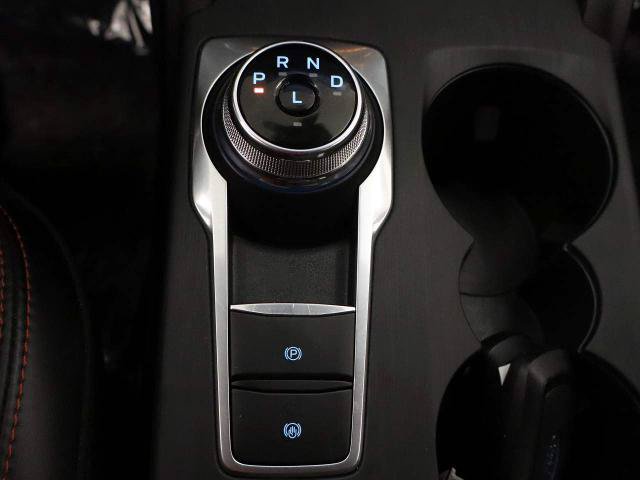 Certified 2025 Ford Escape ST-Line Select AWD/4WD image 9