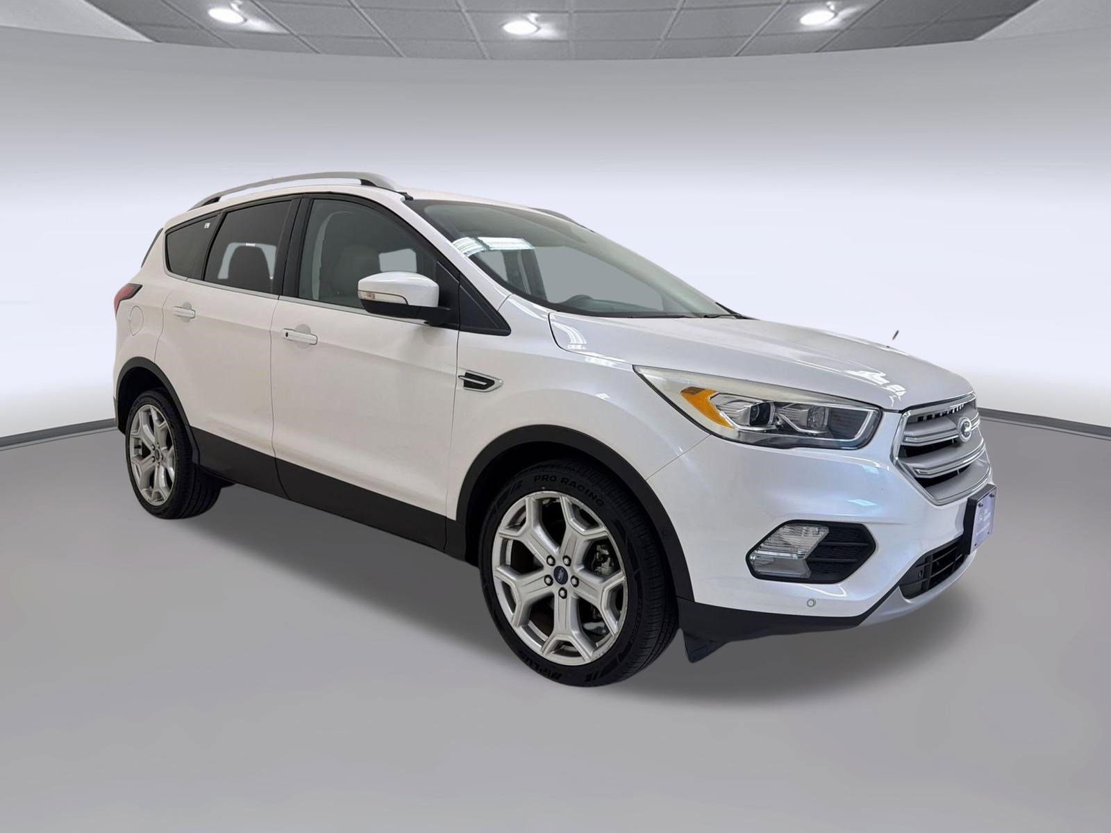 Certified 2019 Ford Escape Titanium FWD image 7