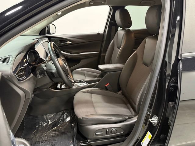 Used 2022 Buick Encore GX Select w/ Sport Touring Package image 13