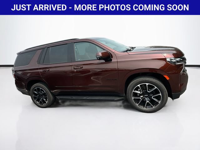 Used 2022 Chevrolet Tahoe RST w/ Luxury Package AWD/4WD image 9