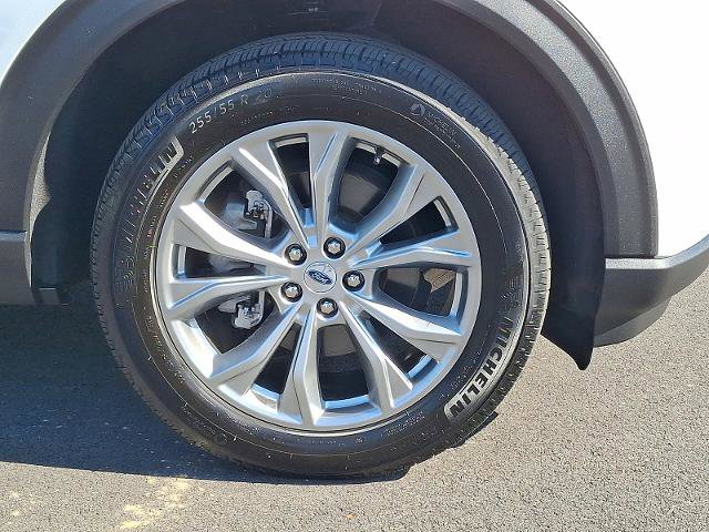 Certified 2023 Ford Explorer XLT w/ Equipment Group 202A AWD/4WD image 8