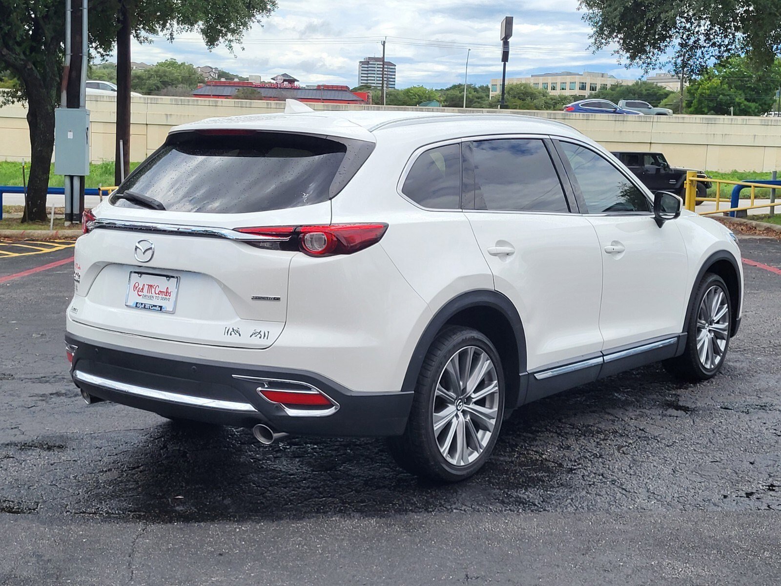 Used 2021 MAZDA CX-9 Signature AWD/4WD image 4