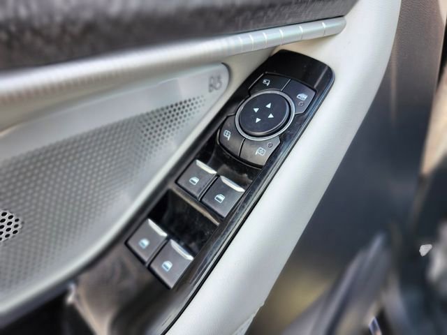 Certified 2025 Ford Explorer Platinum w/ LUX Leather Package image 19