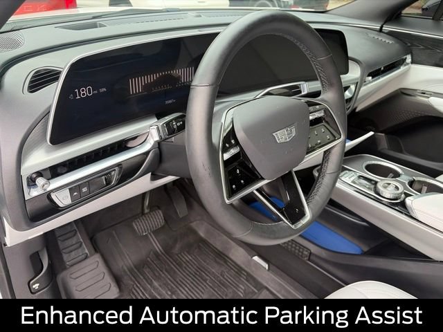 Used 2024 Cadillac Lyriq Luxury w/ LPO, Floor Liner Package AWD/4WD image 24
