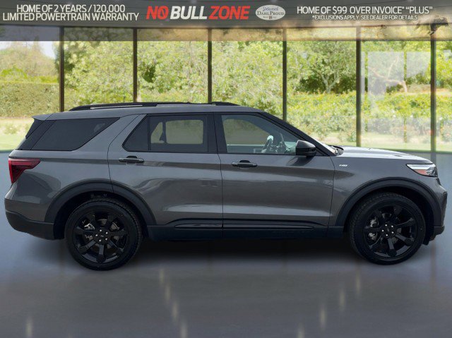 Certified 2023 Ford Explorer ST-Line w/ Class IV Trailer Tow Package image 6