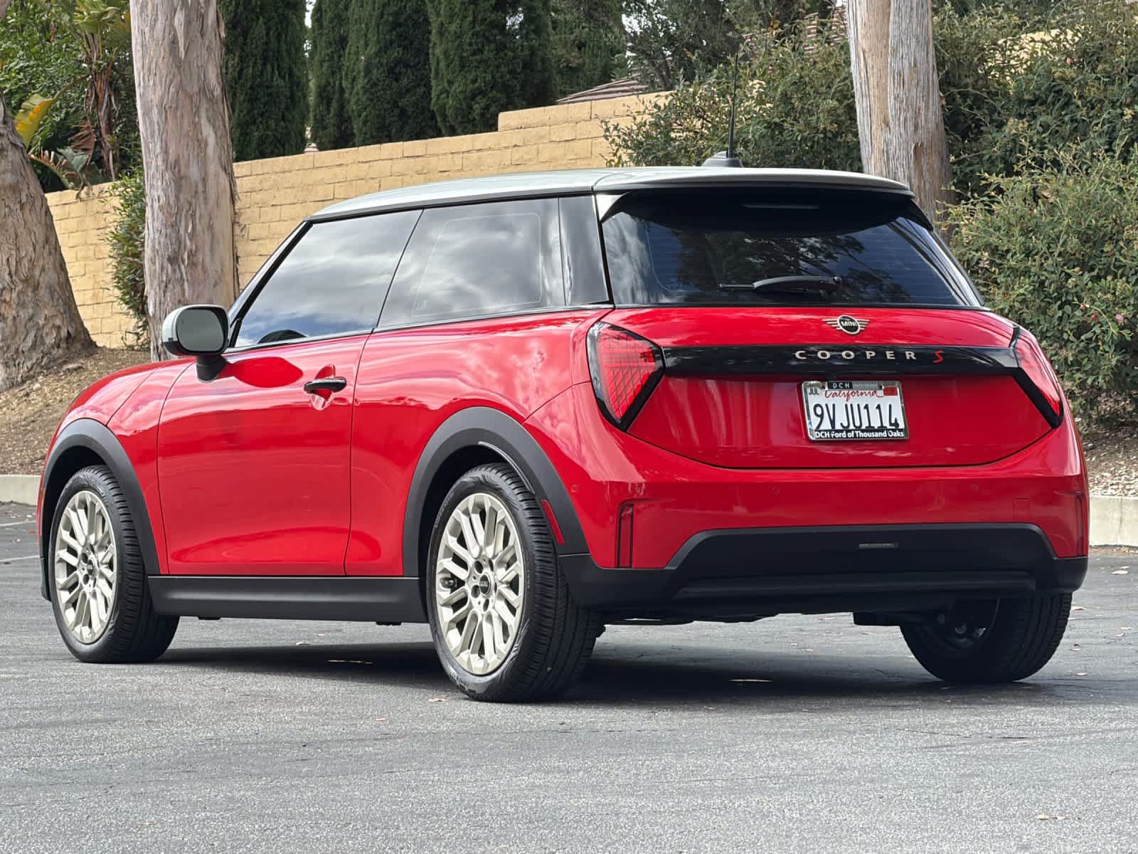 Used 2025 MINI Cooper S FWD image 6