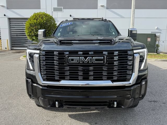 Used 2024 GMC Sierra 2500 Denali Ultimate AWD/4WD image 2