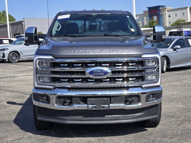 Certified 2025 Ford F350 Lariat w/ Lariat Ultimate Package AWD/4WD image 2