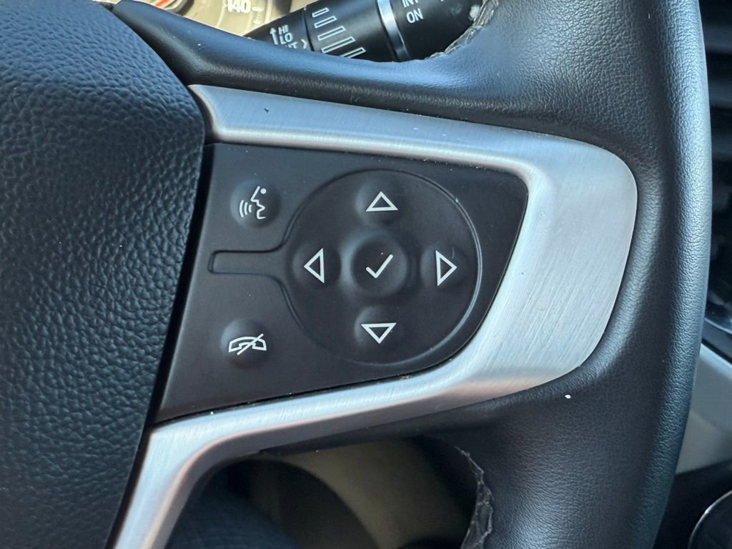 Used 2023 GMC Acadia SLT image 38