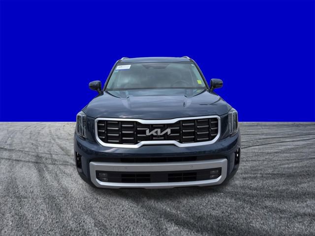Used 2024 Kia Telluride SX w/ Towing Package FWD image 9