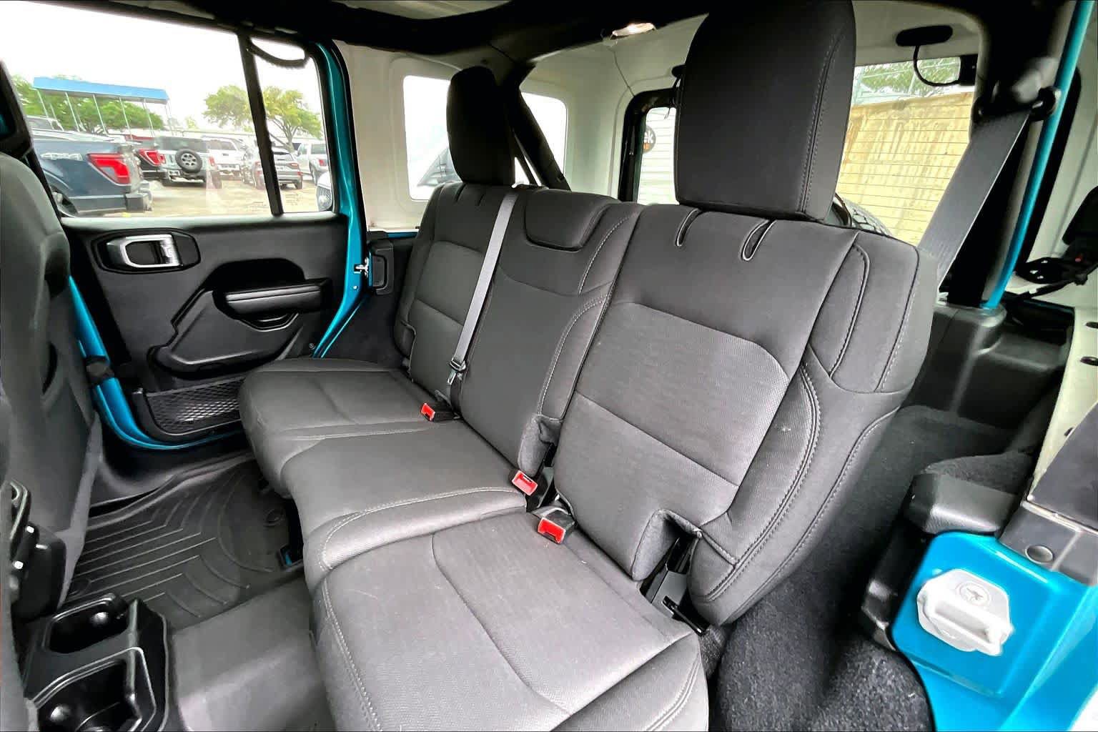 Used 2020 Jeep Wrangler Unlimited Sport S AWD/4WD image 21