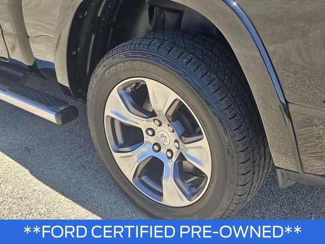Used 2022 RAM 1500 Laramie w/ Sport Appearance Package RWD image 9