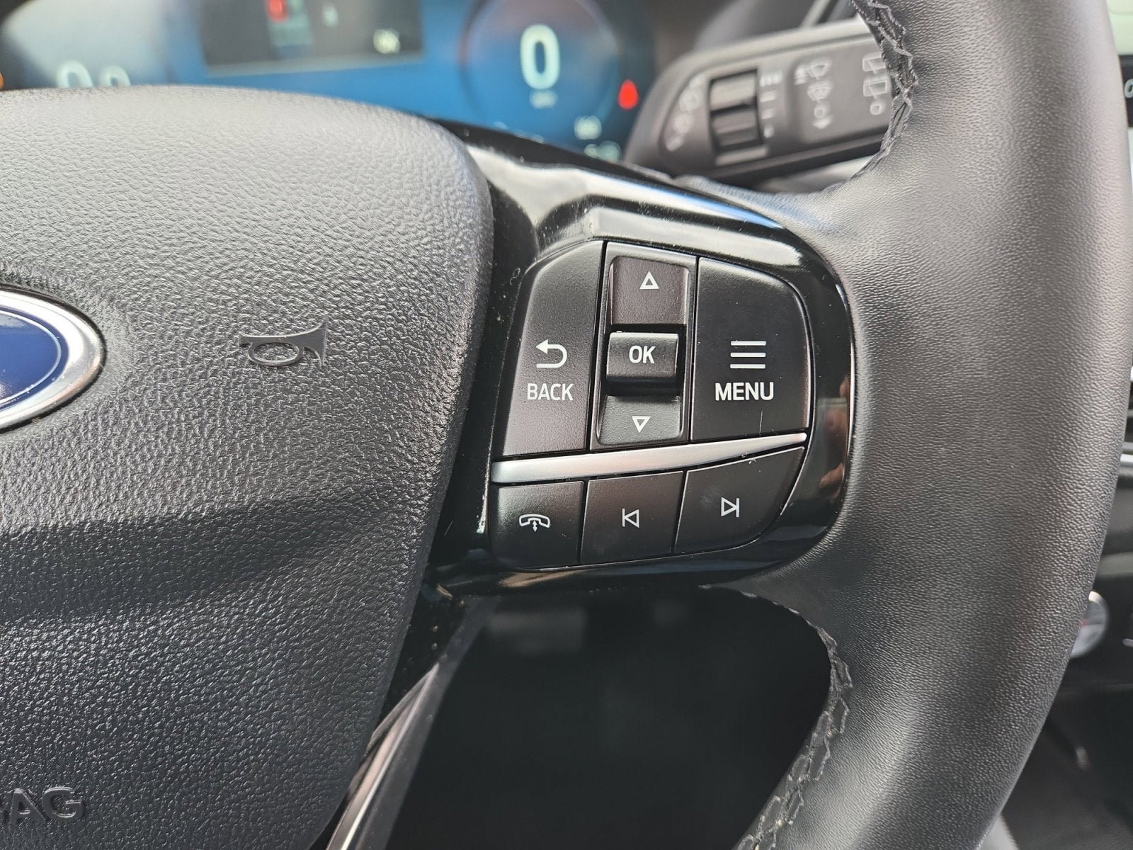 Certified 2023 Ford Escape Platinum AWD/4WD image 15