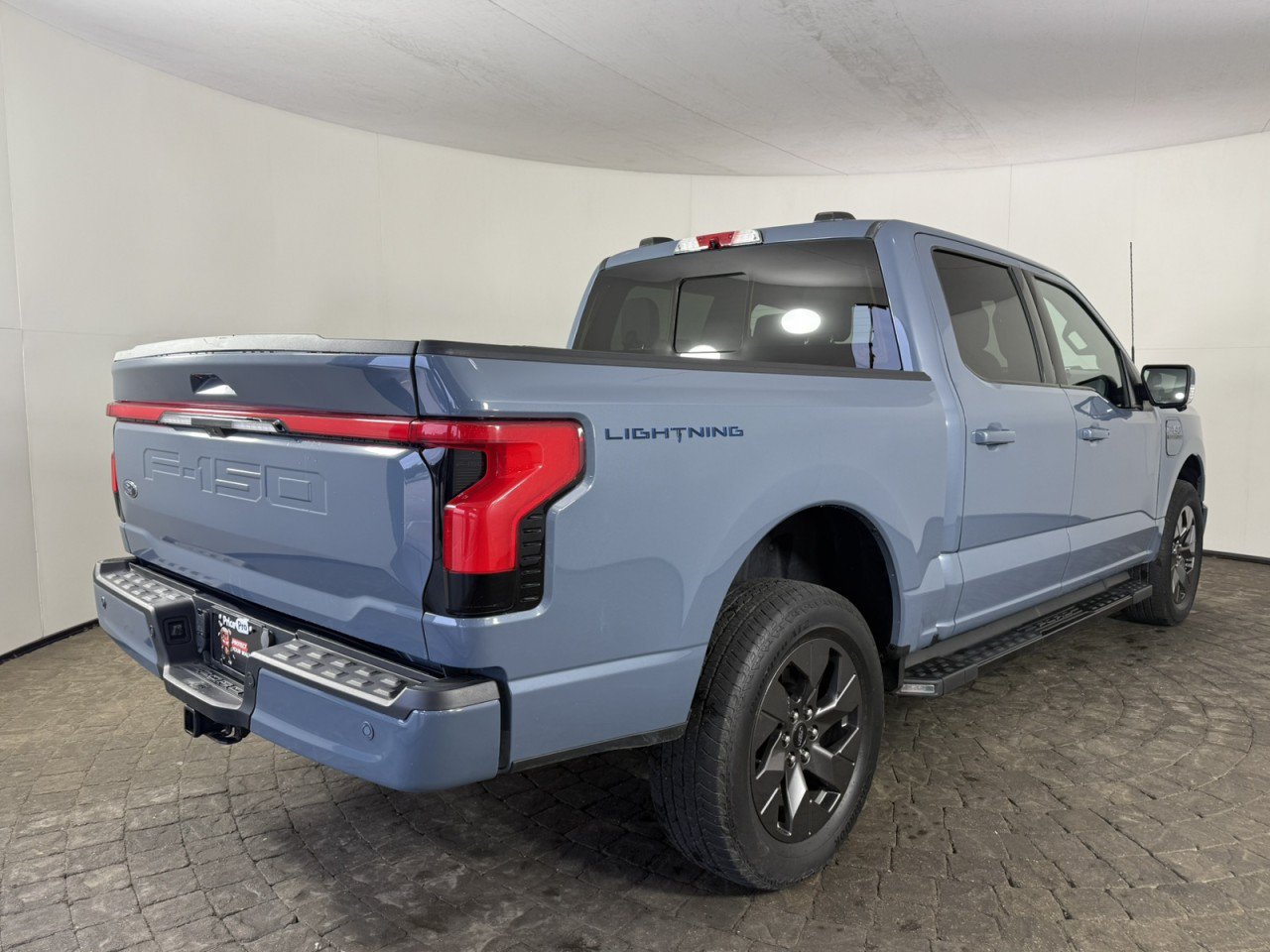 Certified 2023 Ford F150 Lightning Lariat AWD/4WD image 9
