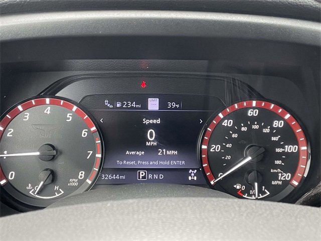 Used 2024 Nissan Titan PRO-4X w/ Off Road Protection Package image 26