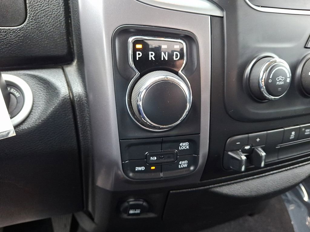 Used 2022 RAM 1500 Classic SLT w/ Protection Group AWD/4WD image 14